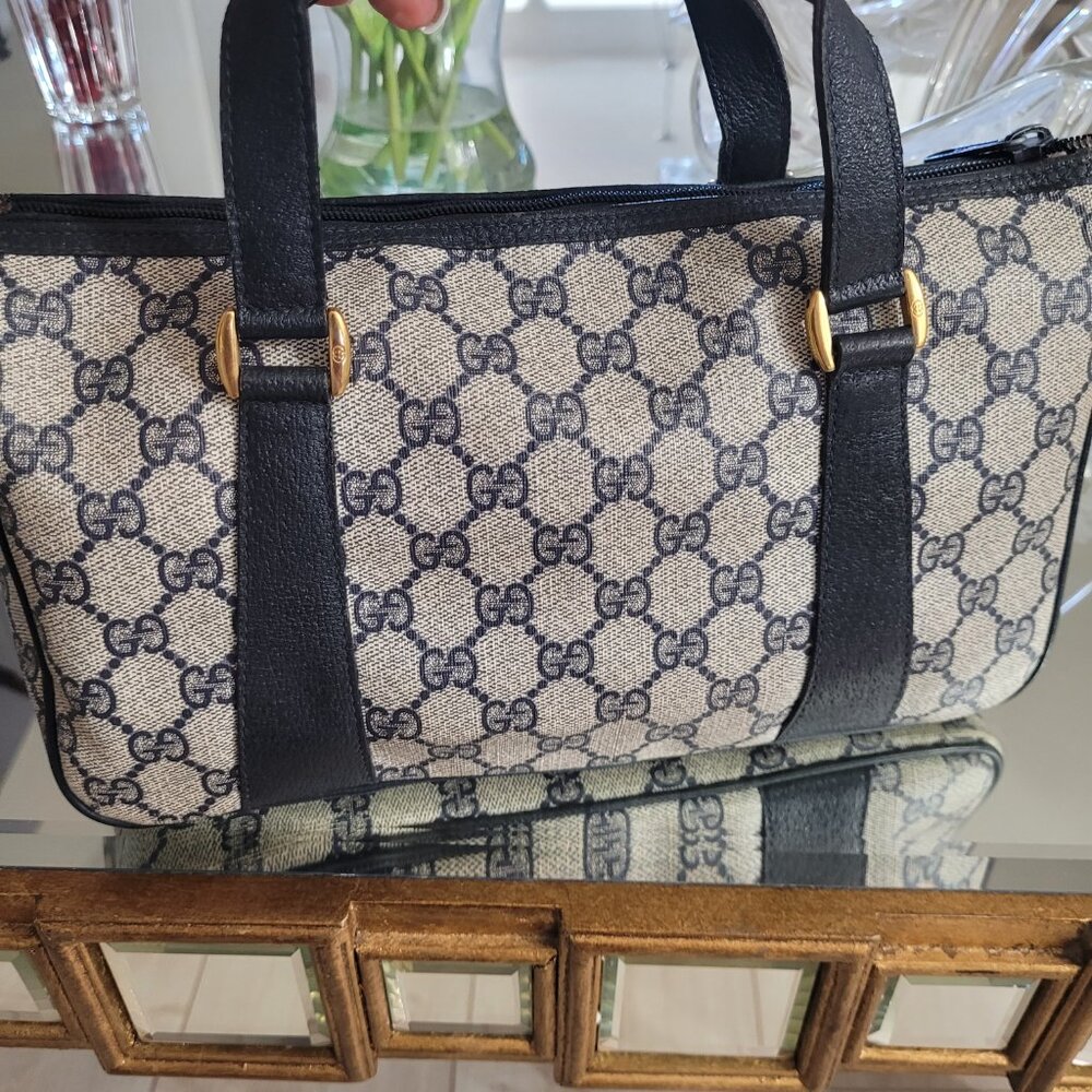 GUCCI Accessory Collection Monogram Handbag - Picture 9 of 13